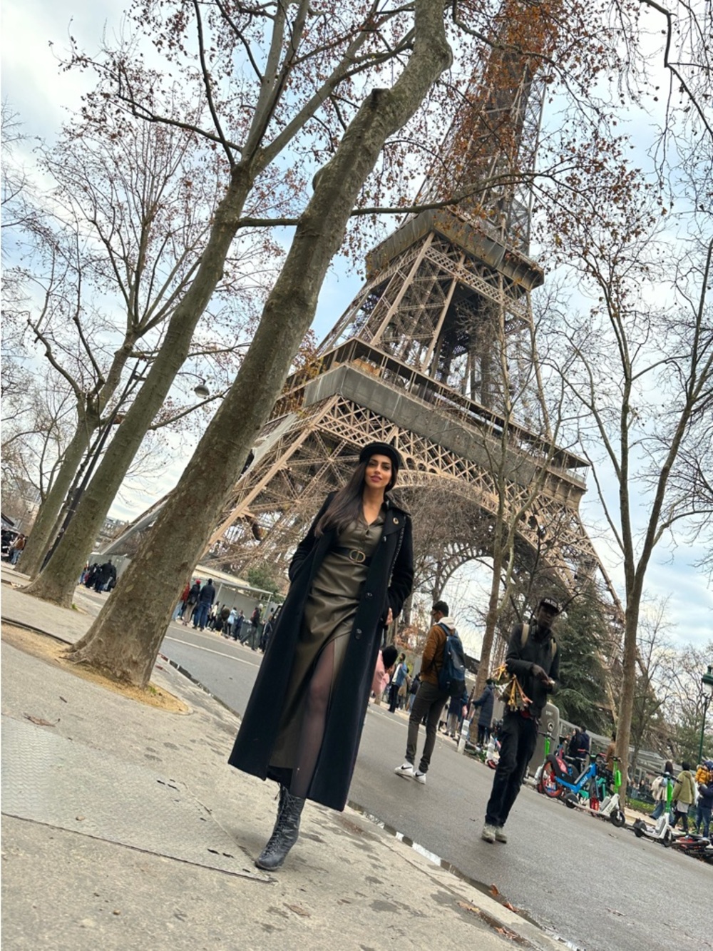 Dior Black Leather Belt with Gold Double 'CD' Buckle - Picture 7 of 7